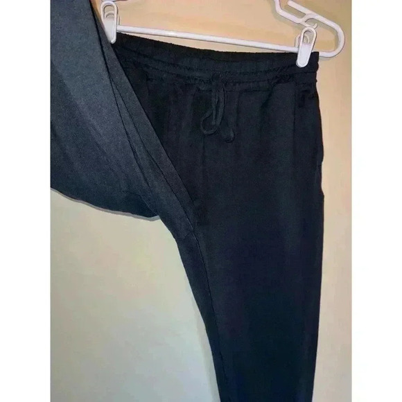 ••SOLD. Girlfriend Colective small joggers - Picture 8 of 10